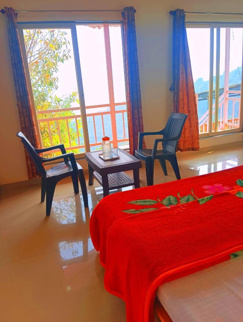 Royal Stone Homestay Mahabaleshwar