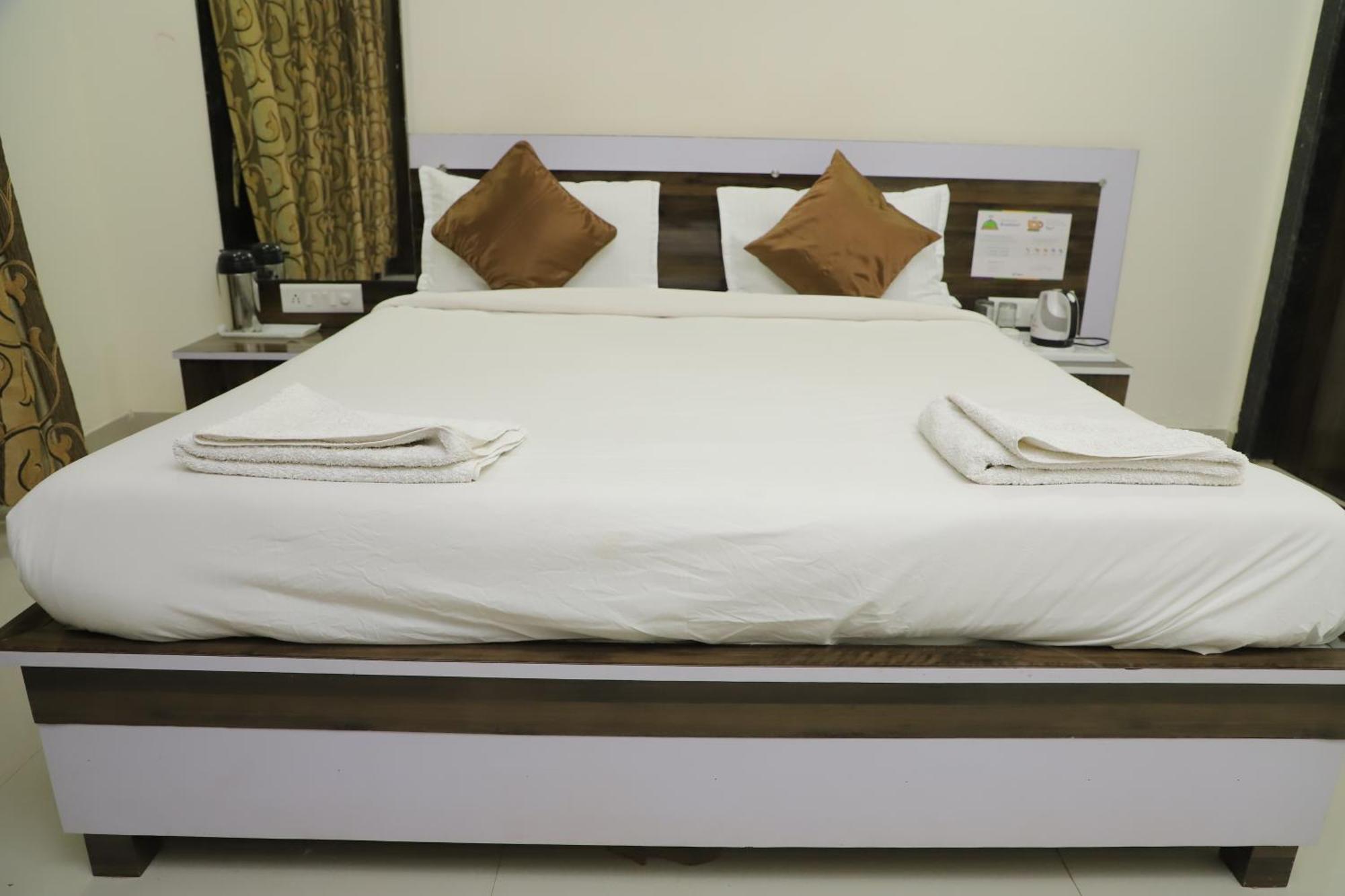 Resort Jeevan Village *