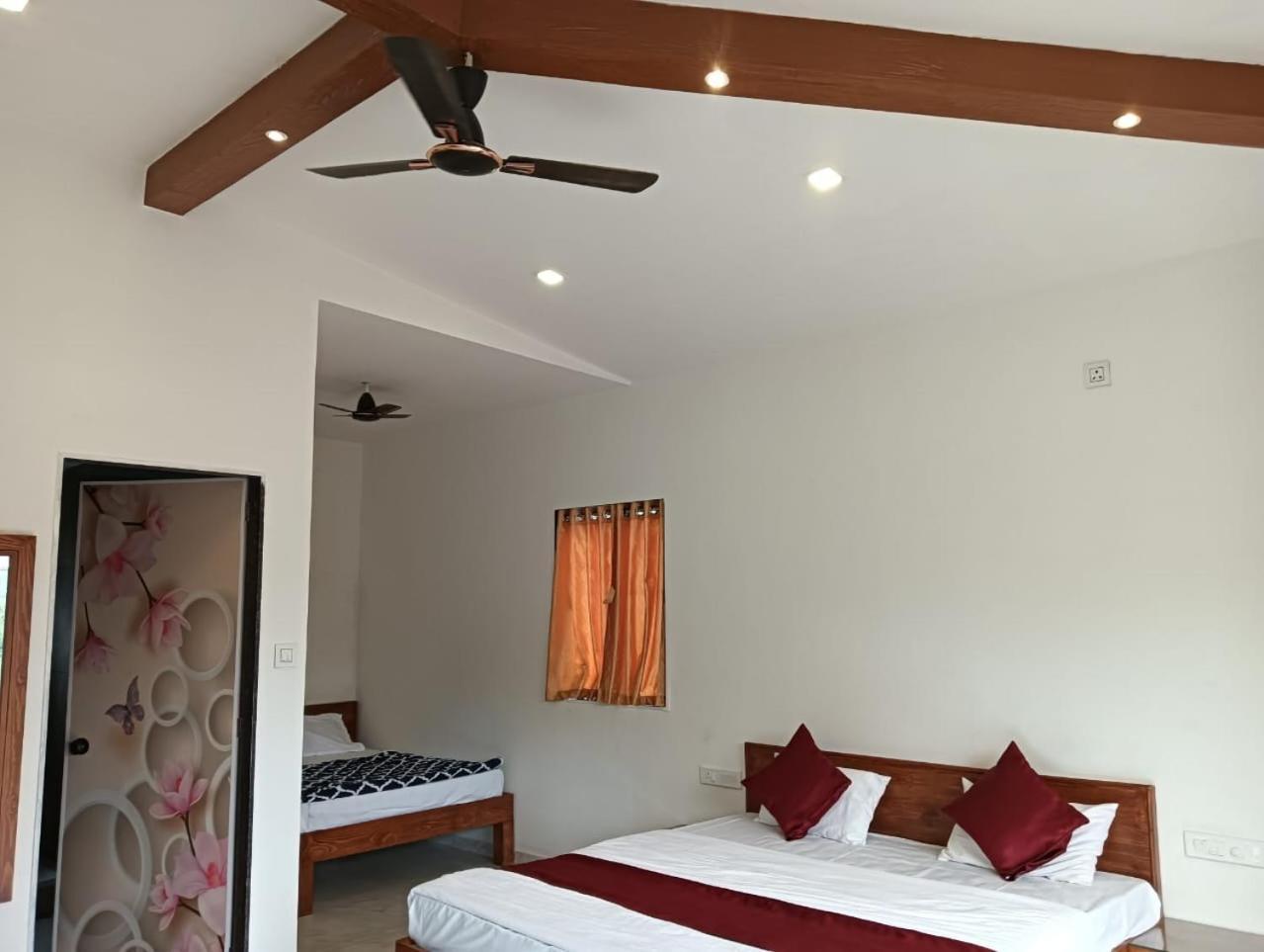 Hotel Heaven River Side And 3*