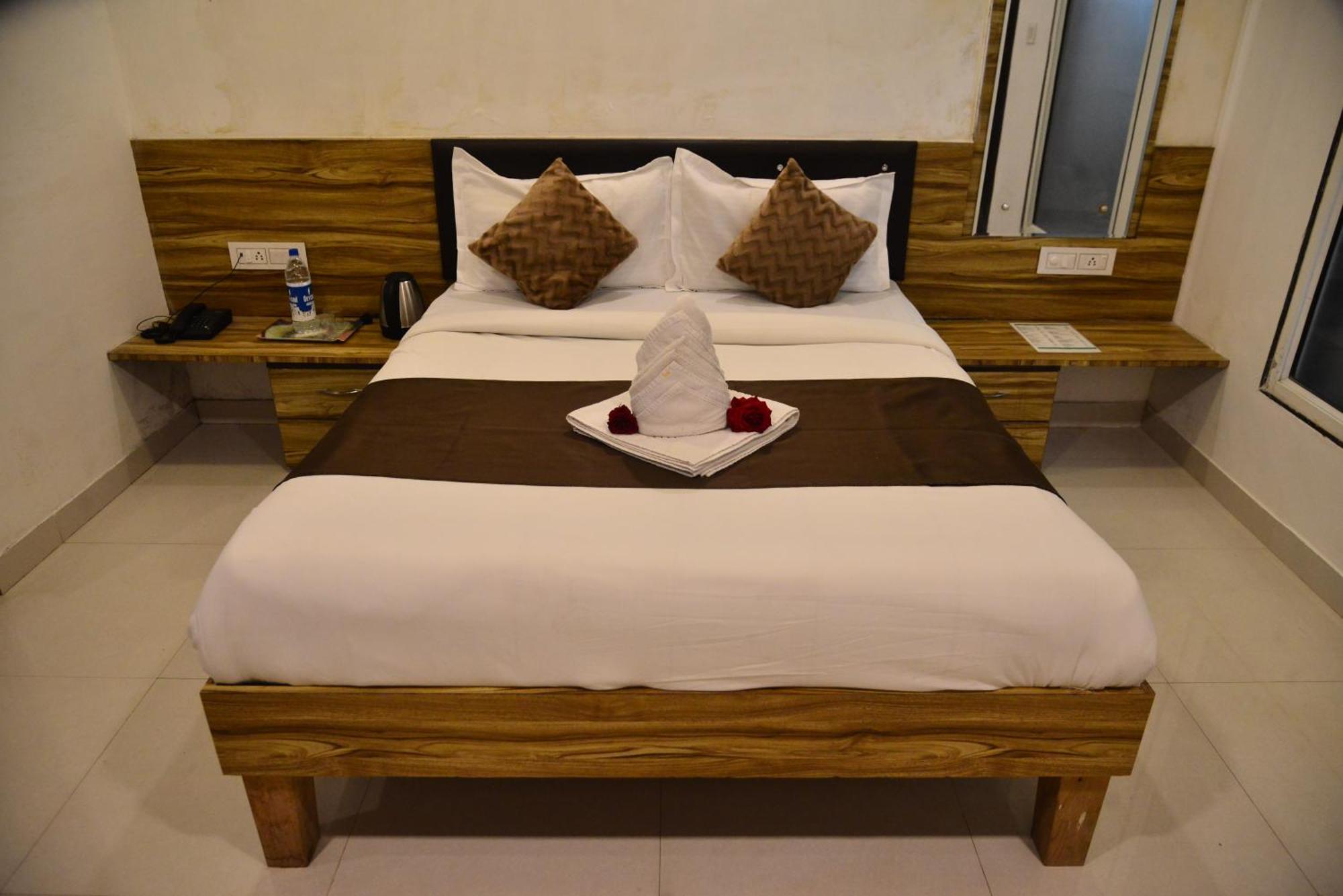 Elephant Valley View Hotel
