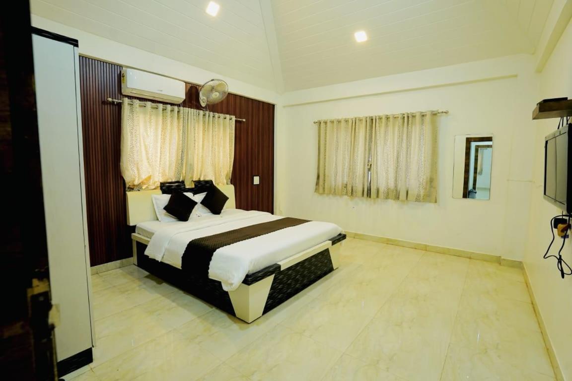 Hotel Mahalaxmi Hills Mahabaleshwar