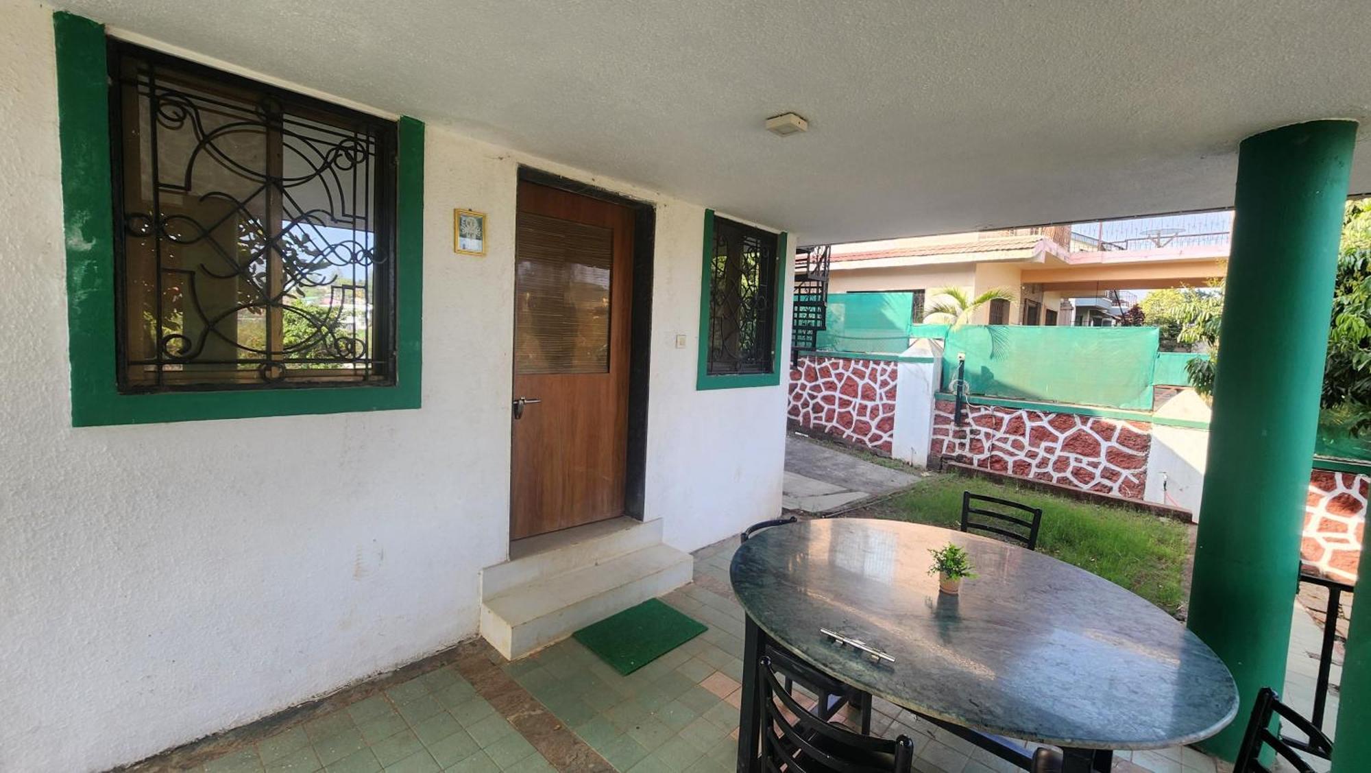 Kareeshmavilla * Mahabaleshwar