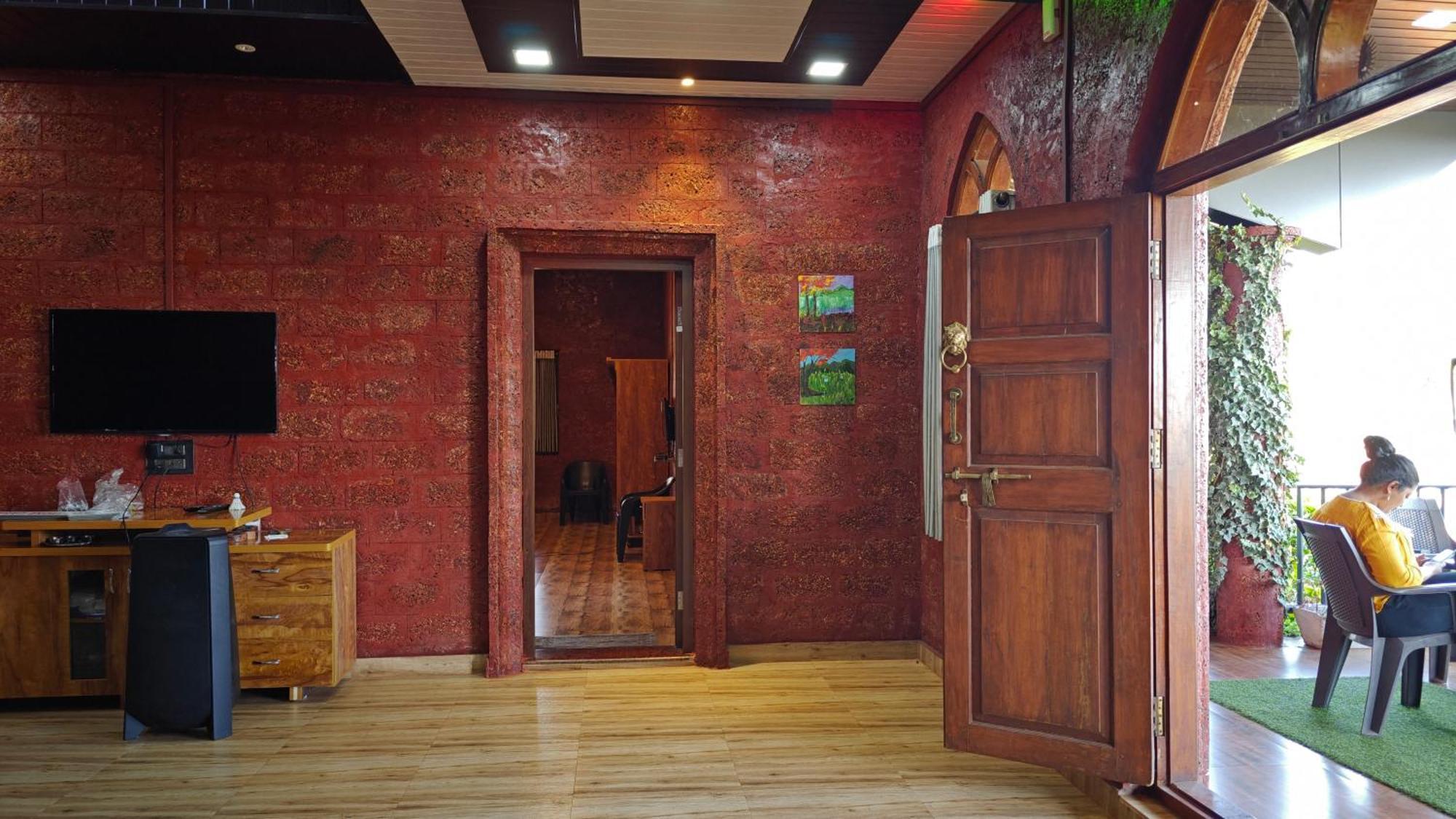 Stone Casa By Vgh 4bhk With Swimming Pool * Mahabaleshwar