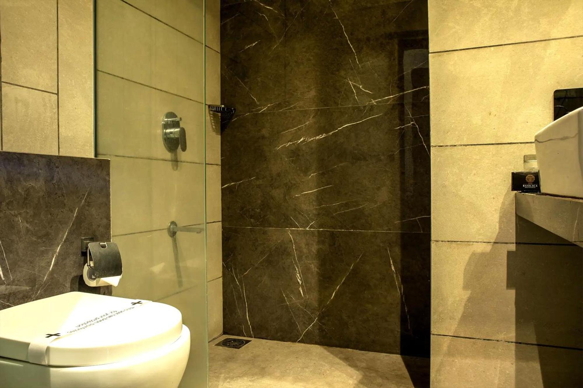 Basilica - Where Luxury Redefines 4* Mahabaleshwar