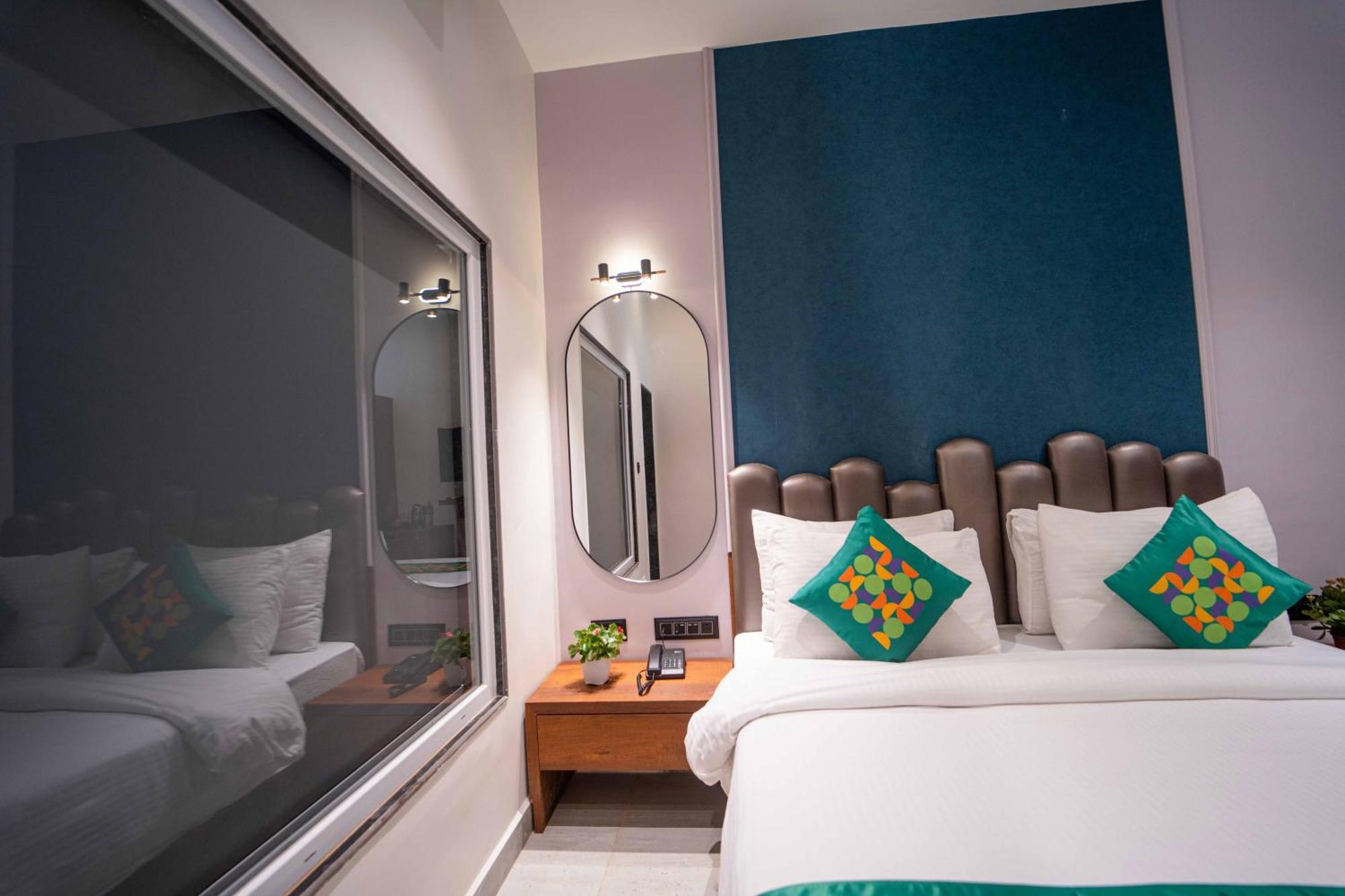 Treebo Winter Town Venna 3*