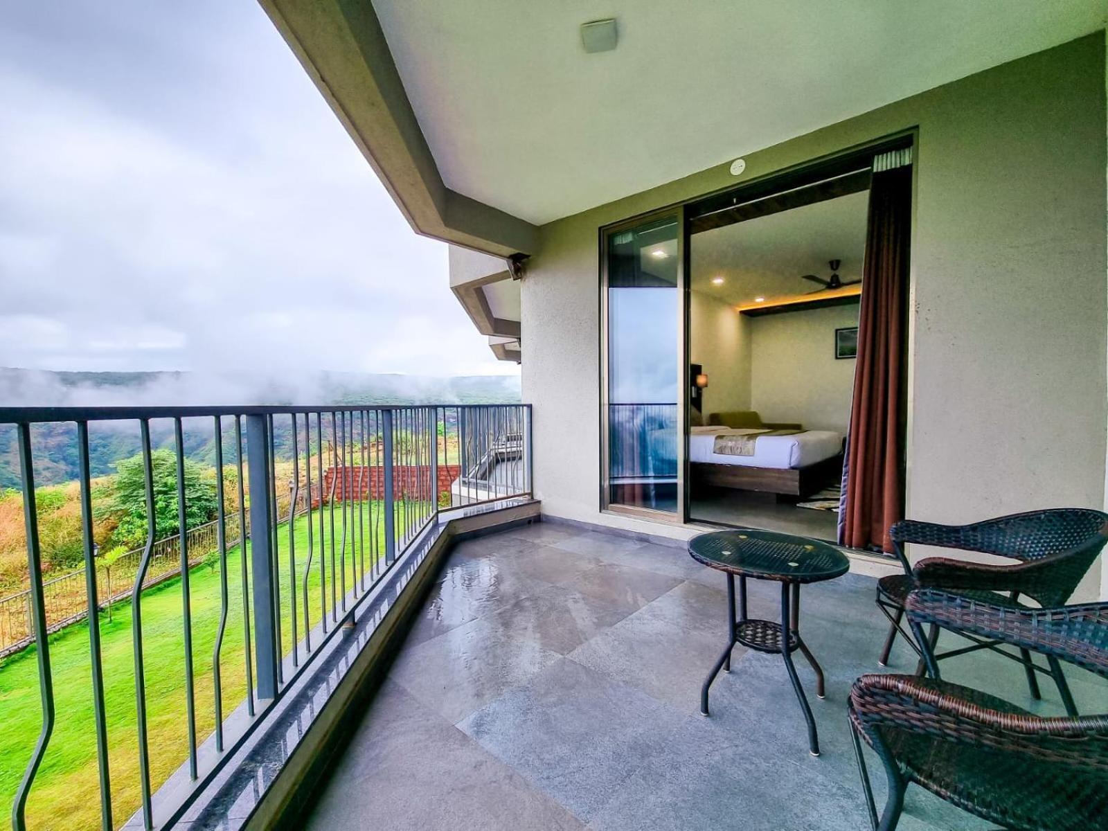 Hotel Mountain Breeze Resort,