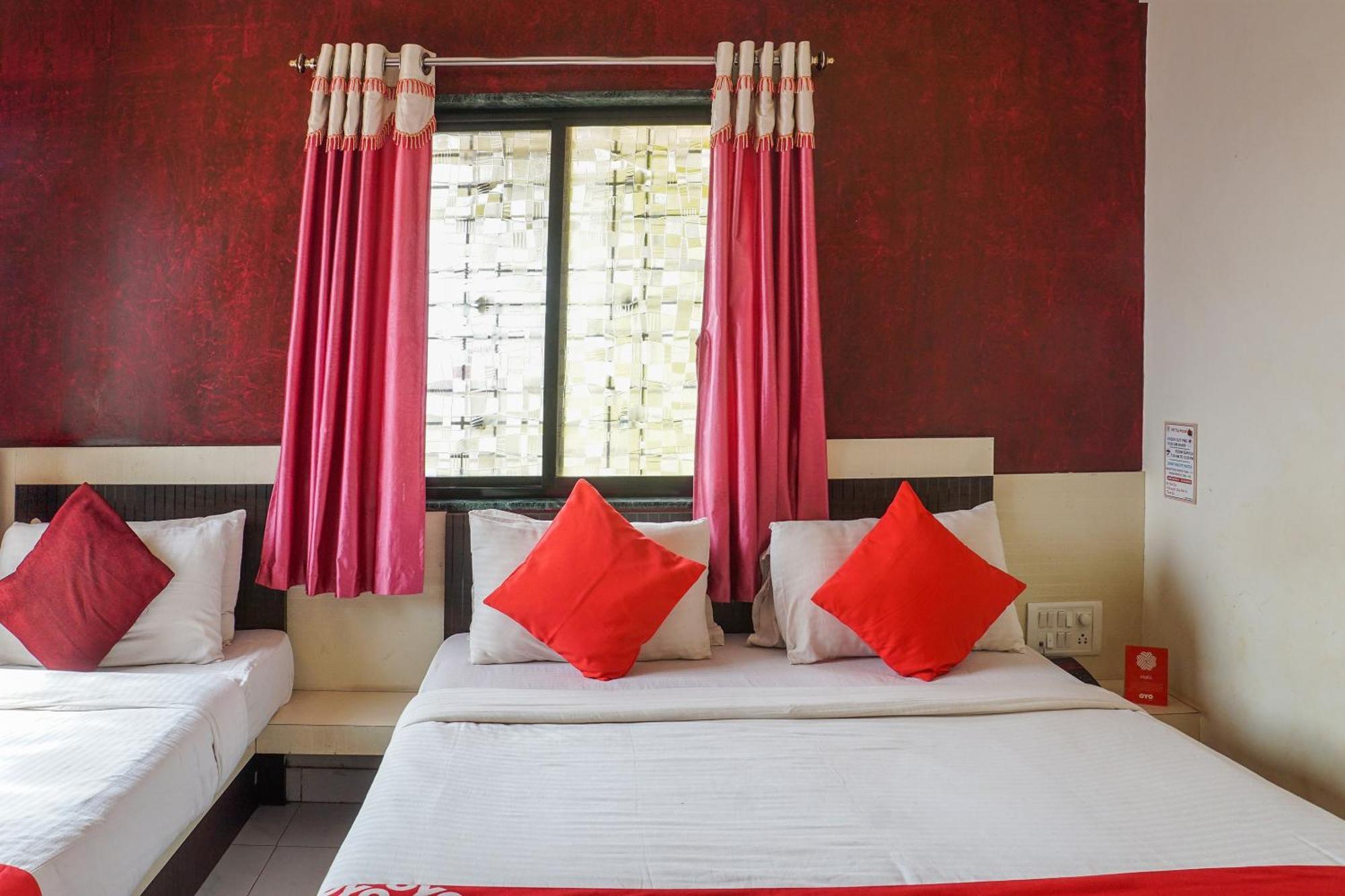Hotel Collection O Near Mapro Garden Mahabaleshwar