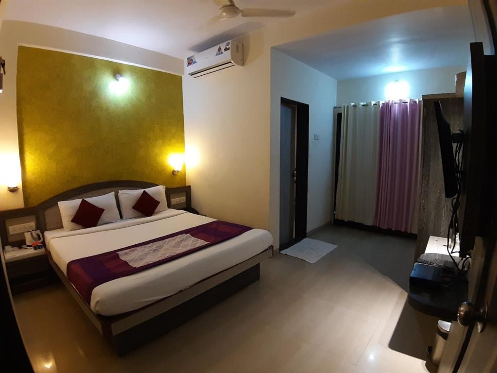 Hotel Jk *
