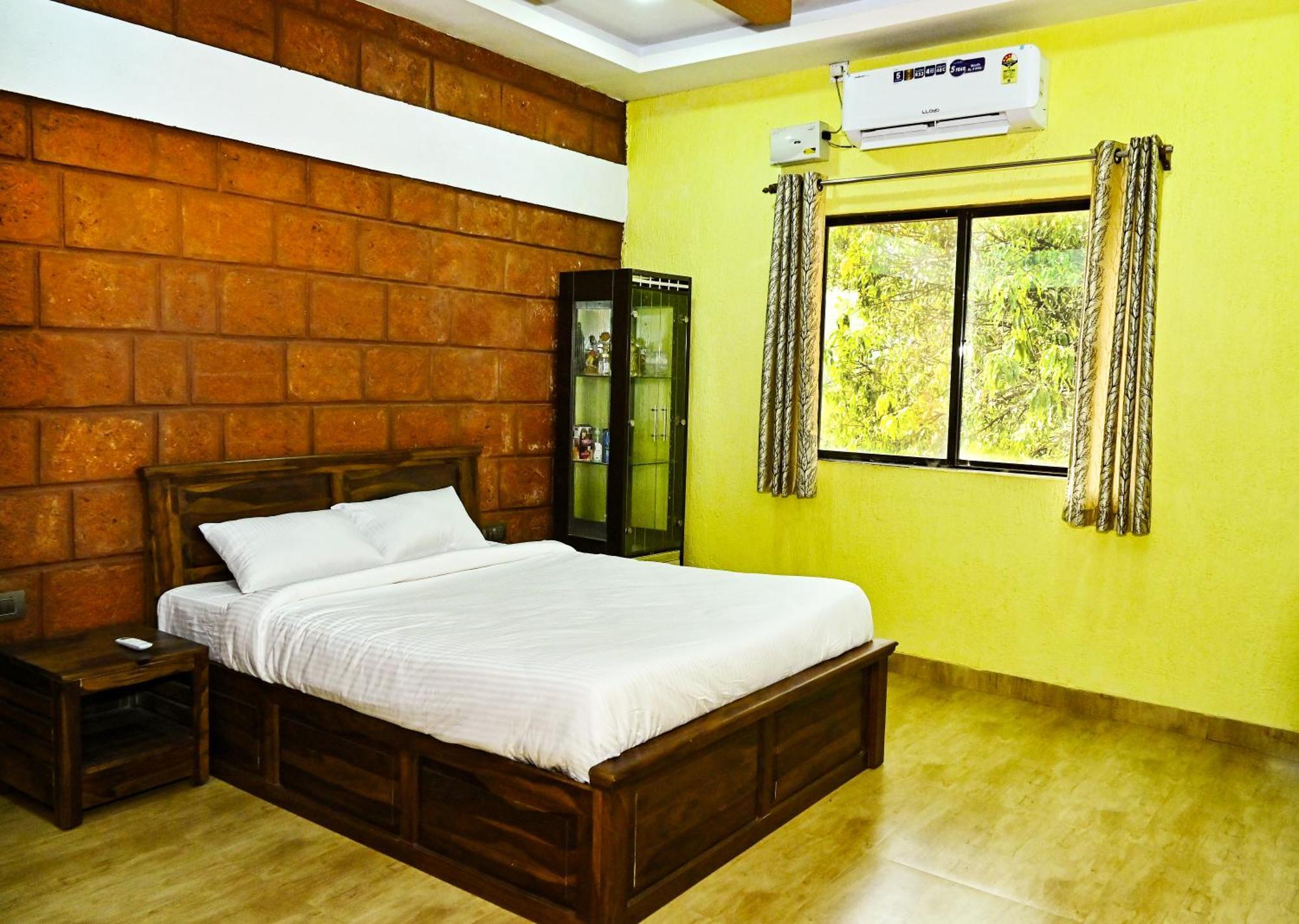 Raj Shringar Hotel