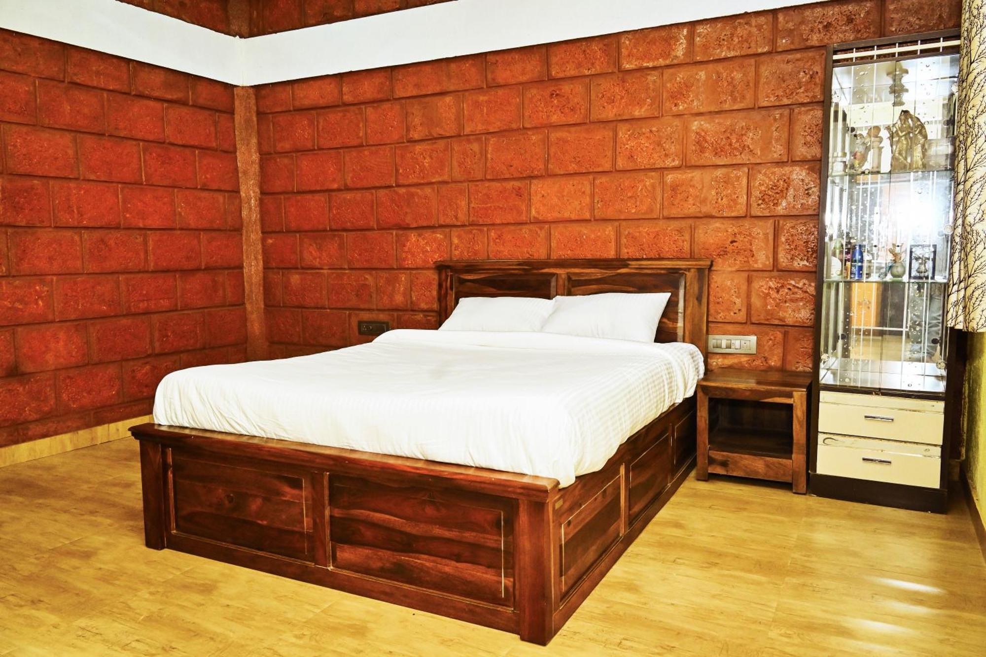 Raj Shringar Hotel