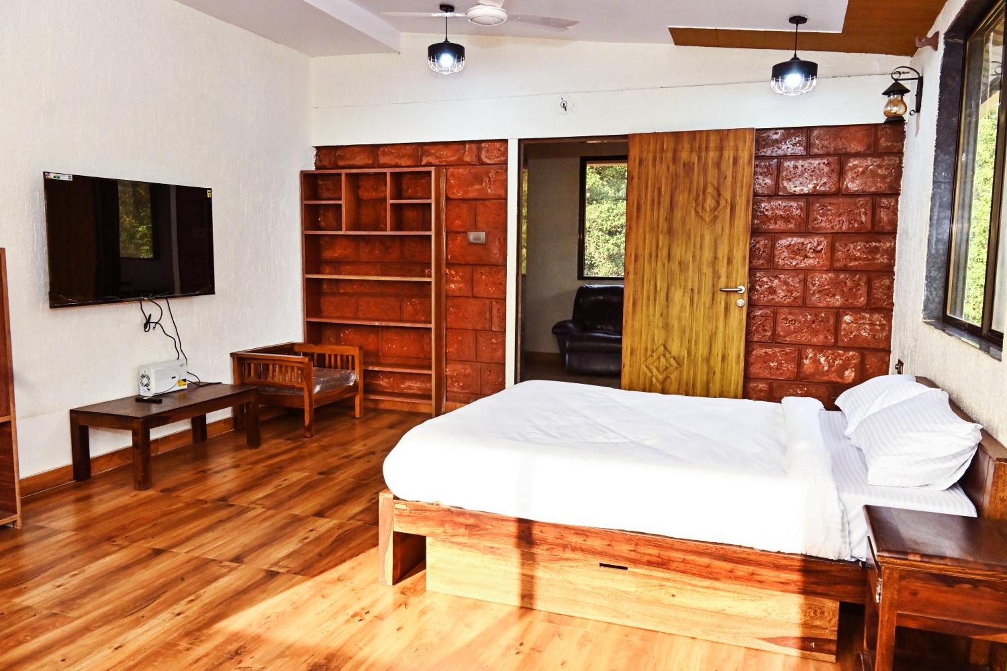 Raj Shringar Hotel 3*