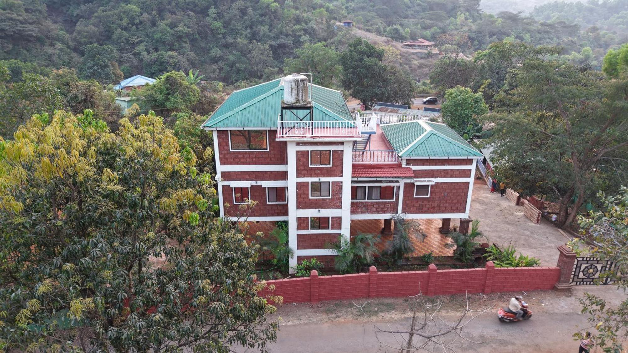 Hotel Raj Shringar 3*