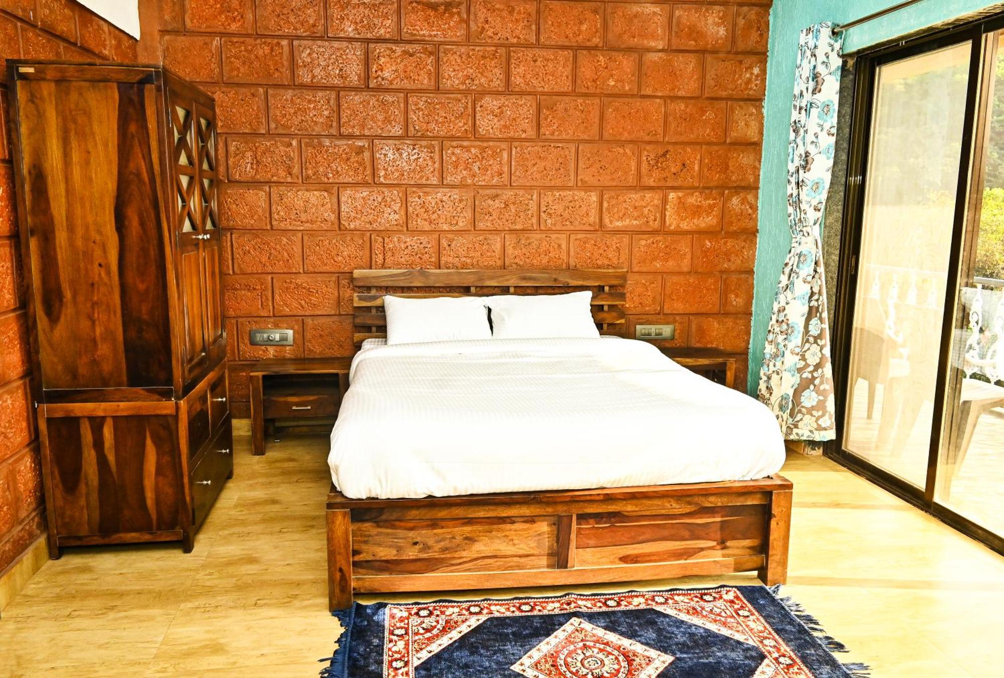 Raj Shringar Hotel