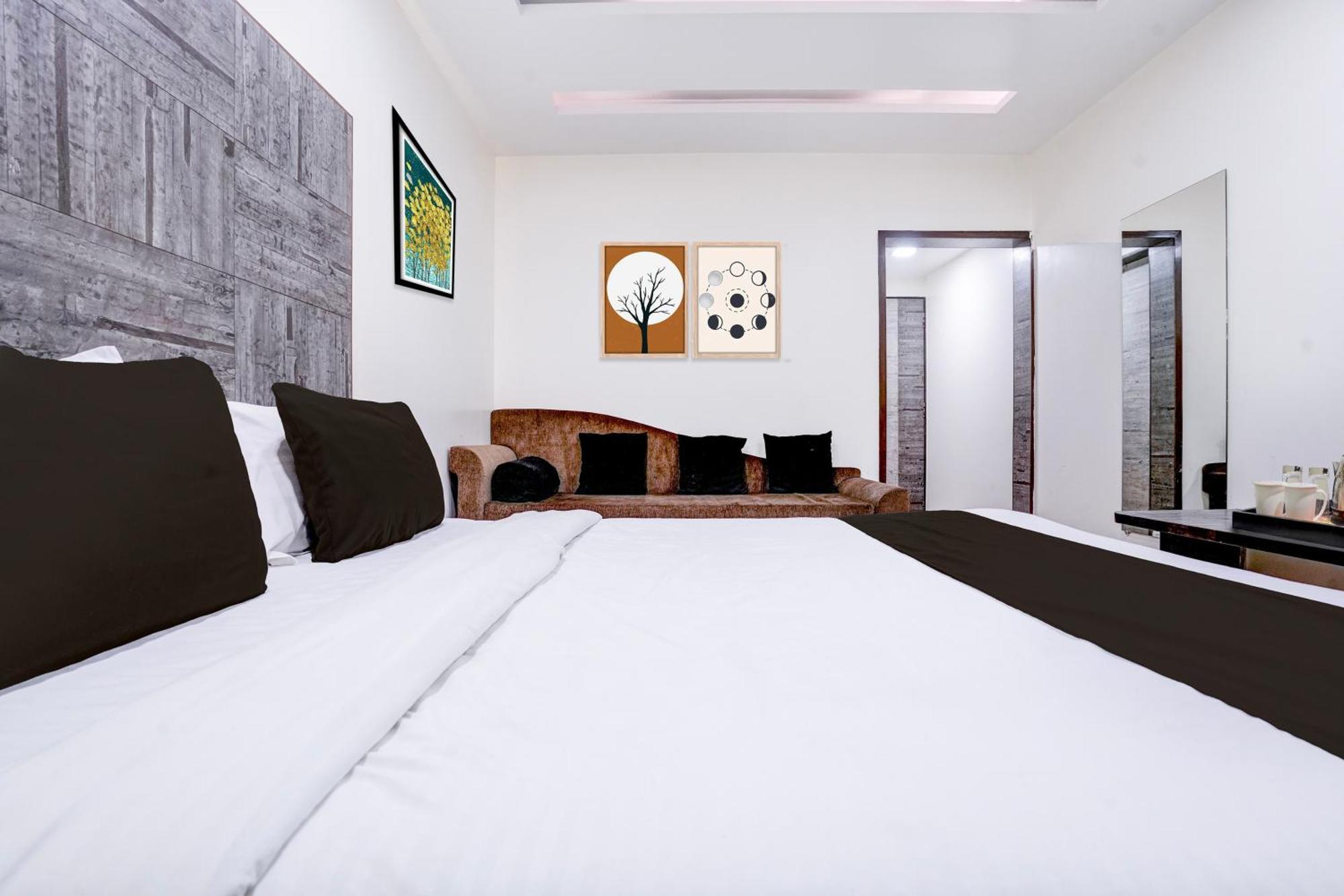 Hotel Super Townhouse Formerly Shiva's Valley Mahabaleshwar