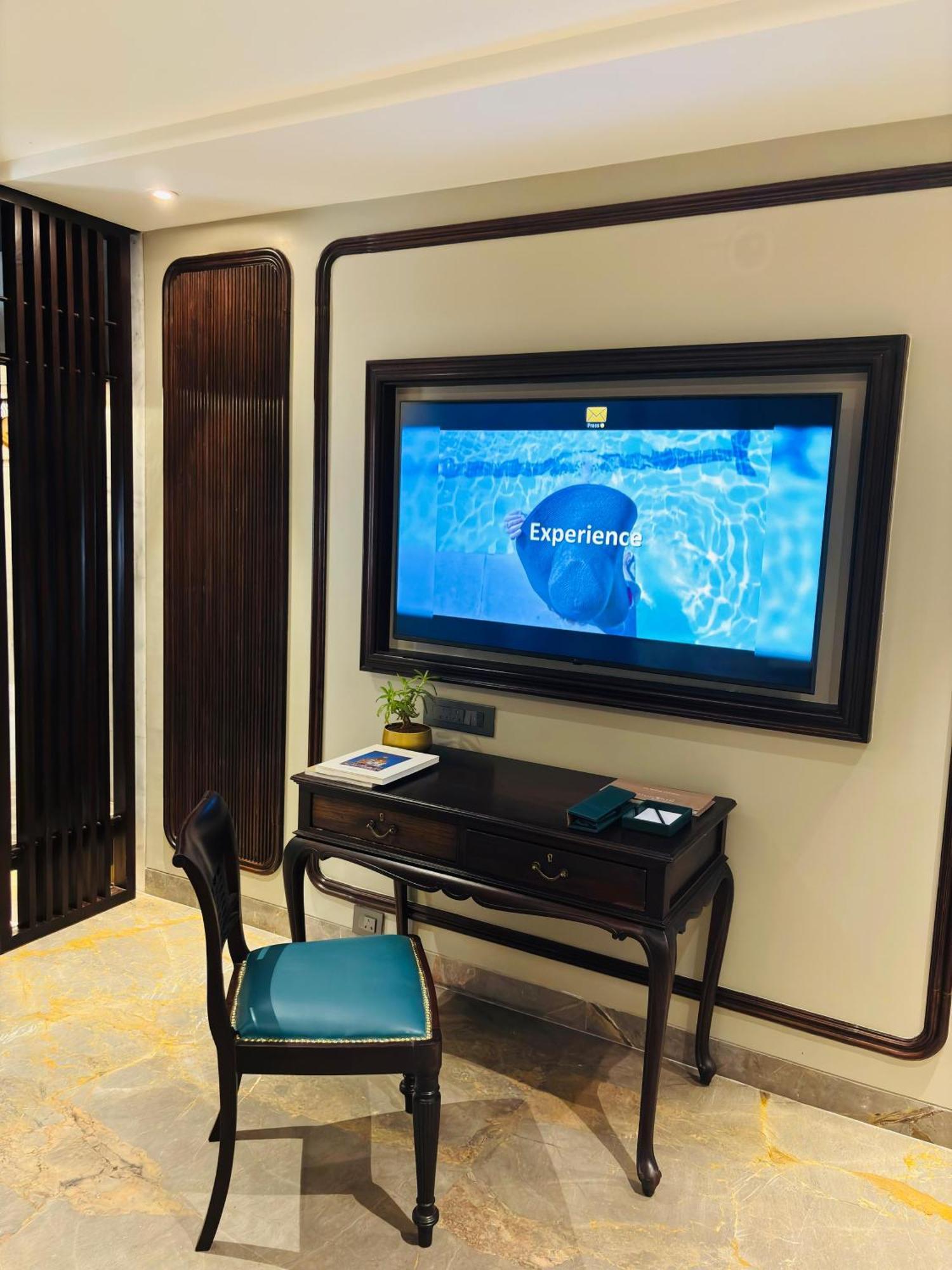 Fountain, - Ihcl Seleqtions Hotel 5*