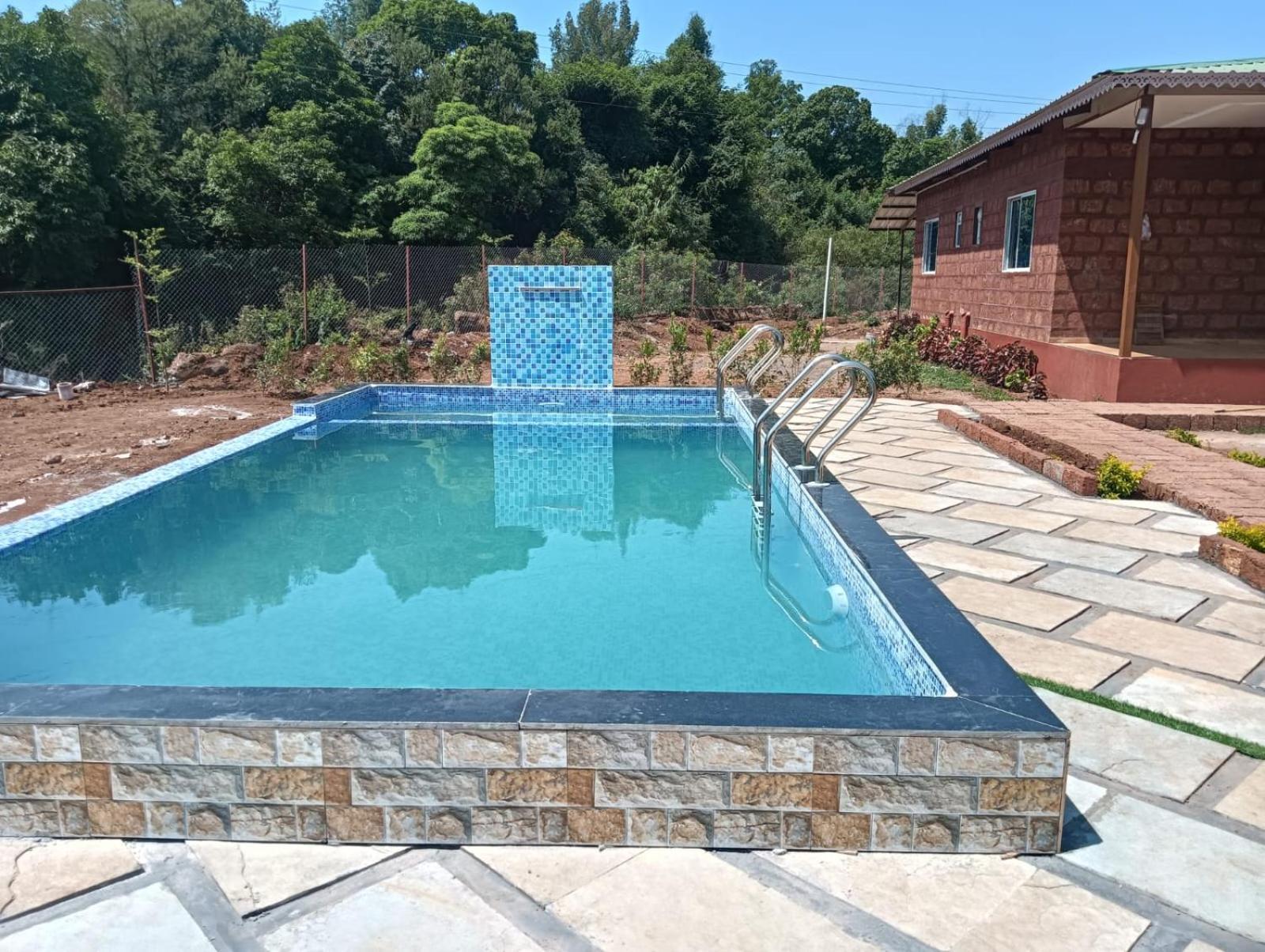 Heaven River Side And Mahabaleshwar
