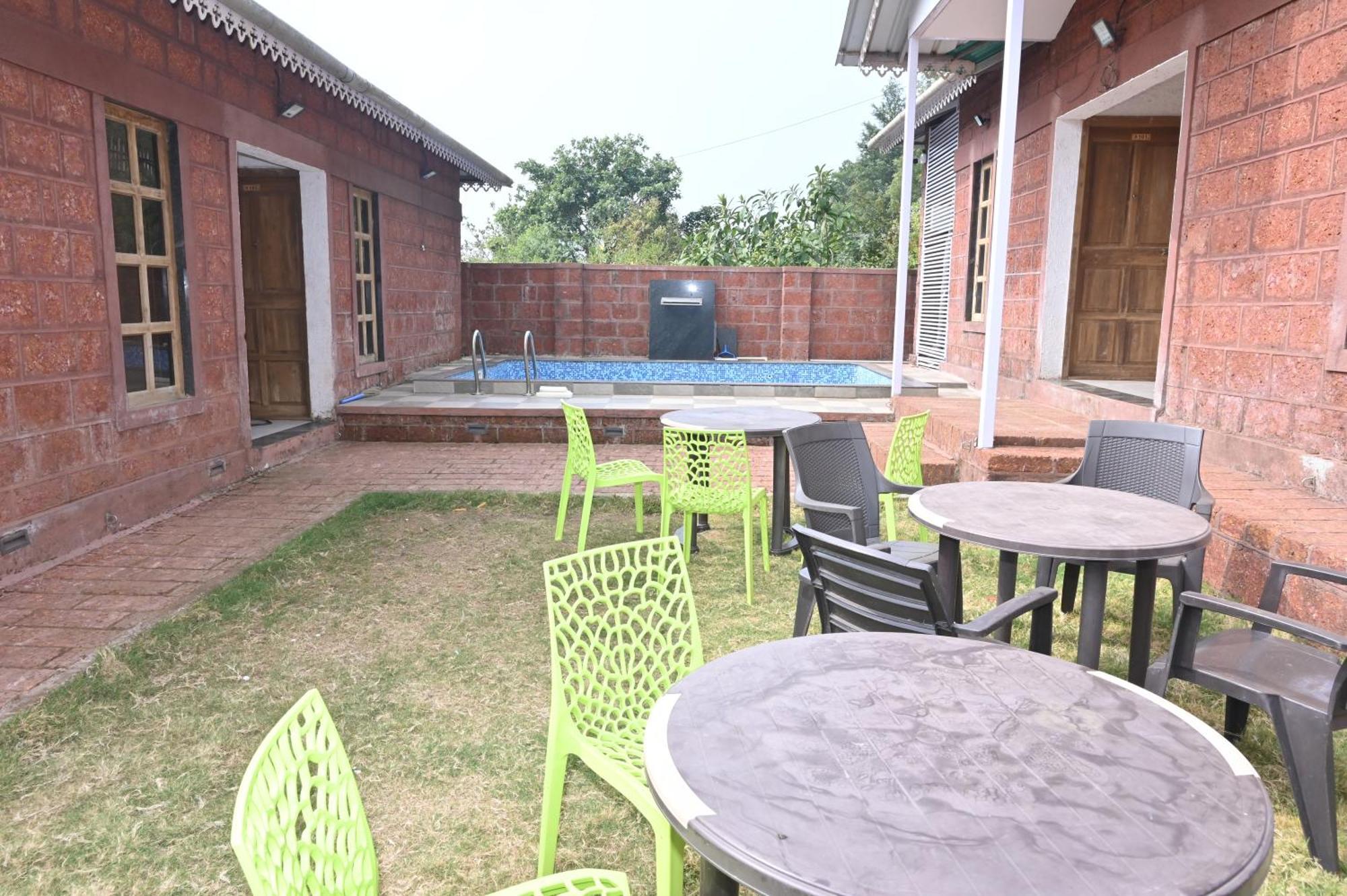 Hotel Shiv Parvati - 5 Bhk In 3*