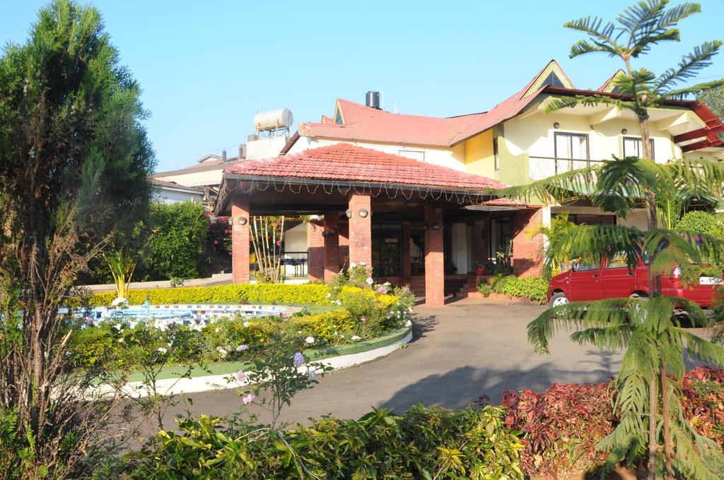 United 21 Resort-