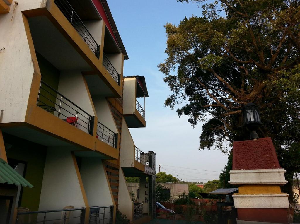 Motel Jk Hotels