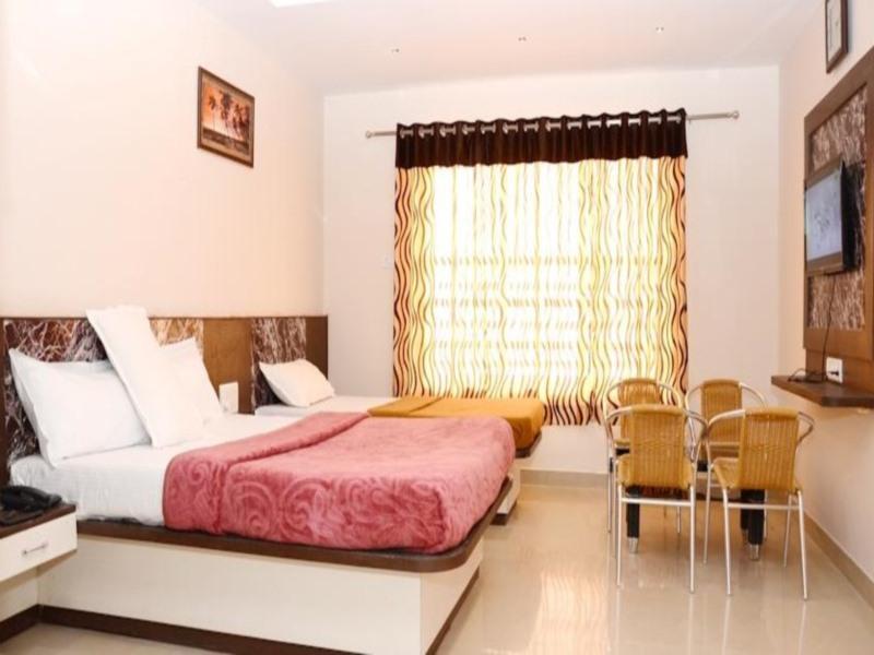 Whispering Wood Hotel Mahabaleshwar