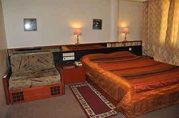 Panorama Hotel Mahabaleshwar