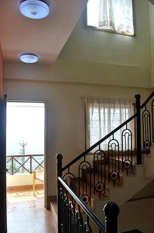 Hotel Shantis Sonai 2*