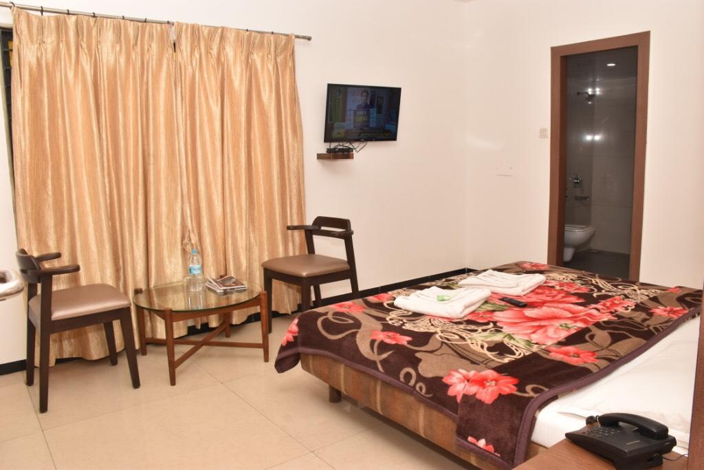 Maharaja Residency Executive Hotel