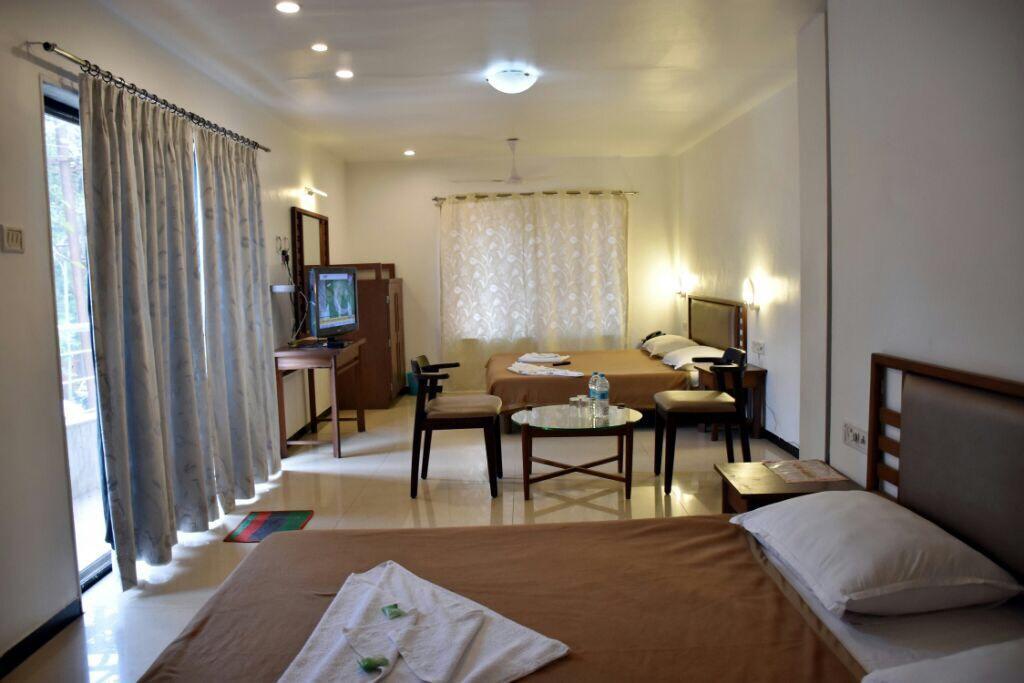 Maharaja Residency Executive Hotel 4*