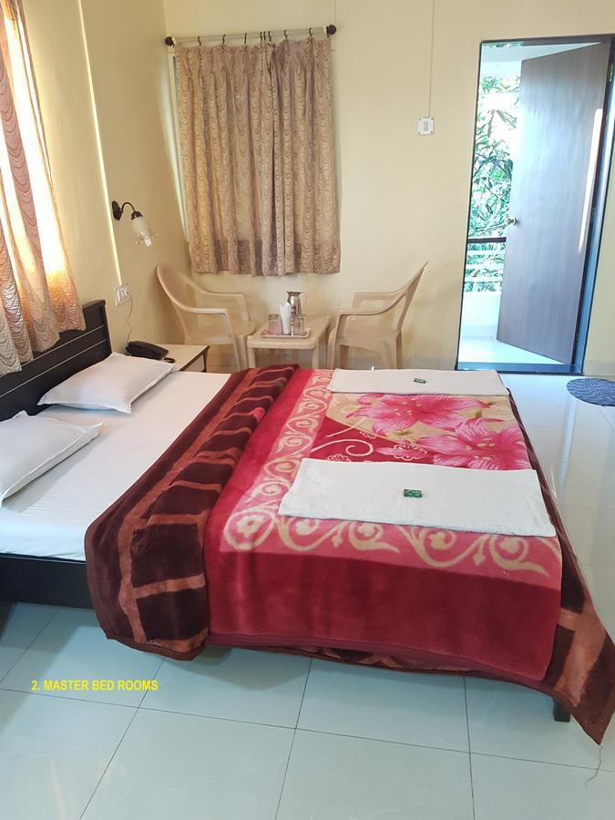Hotel Stone House *