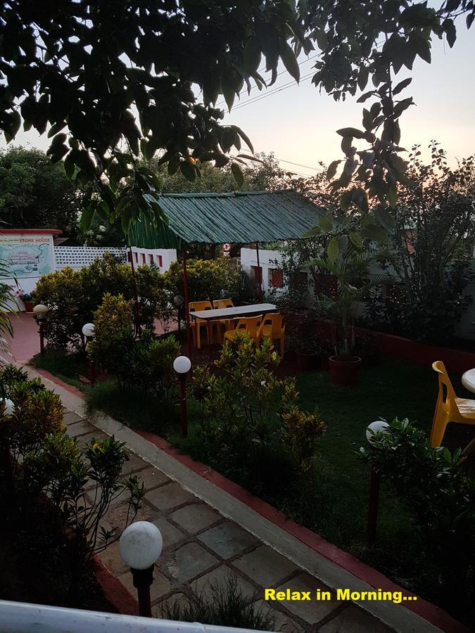 Hotel Stone House