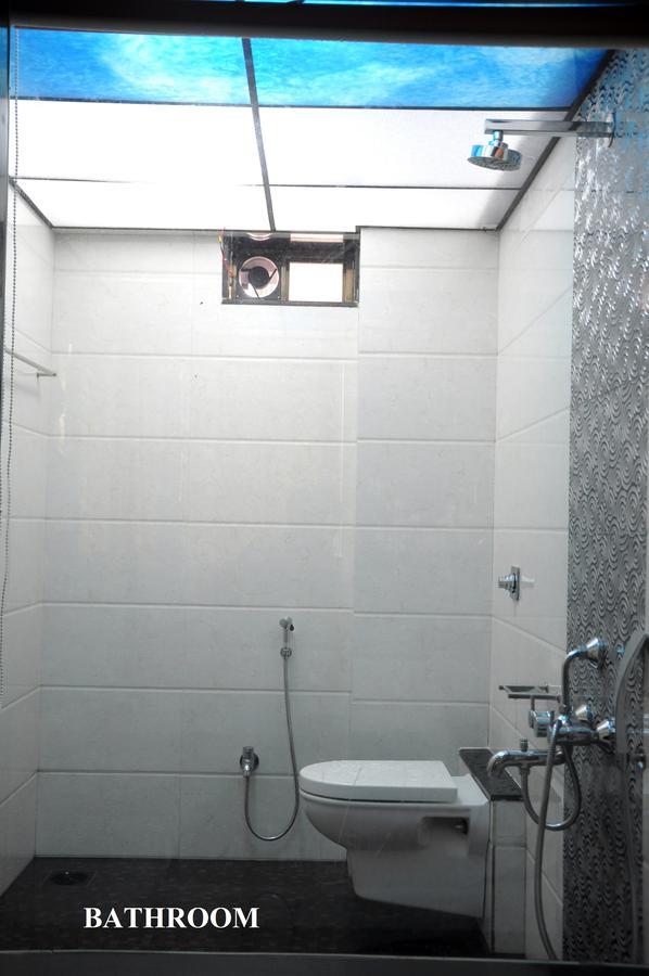 Hotel Js Excellency 2*