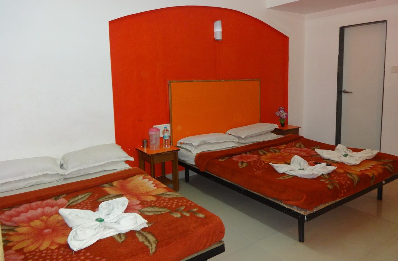 Hotel Maharaja Palace 3*