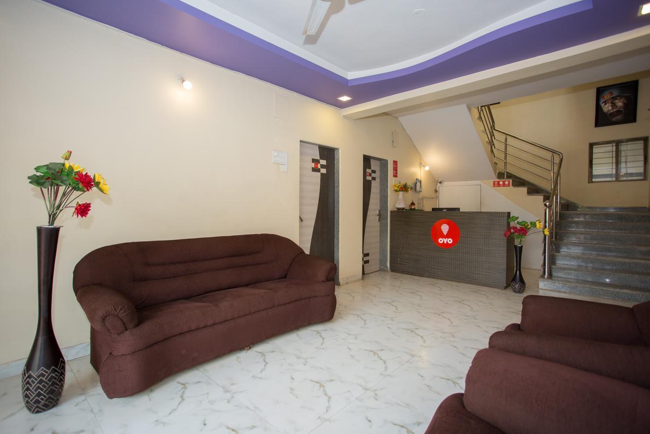 Hotel Oyo 11944 Rajat Residency