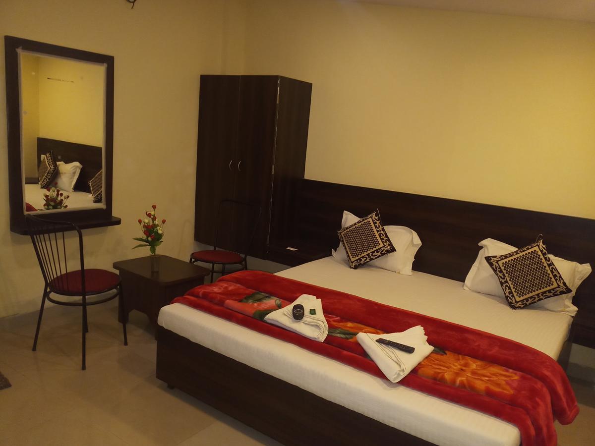 Hotel Omkar Residency