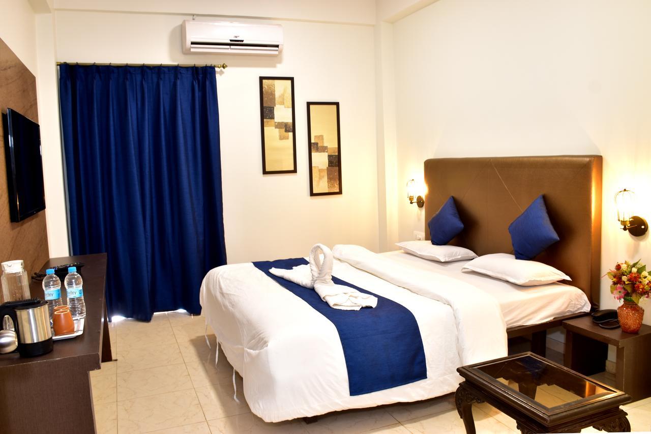 Vimal Holidays 3*