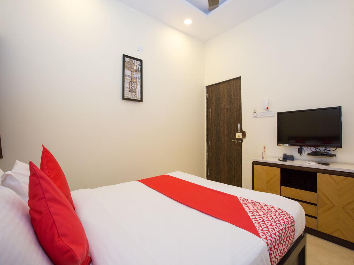 Oyo 12249 Meghna Food 3* Mahabaleshwar