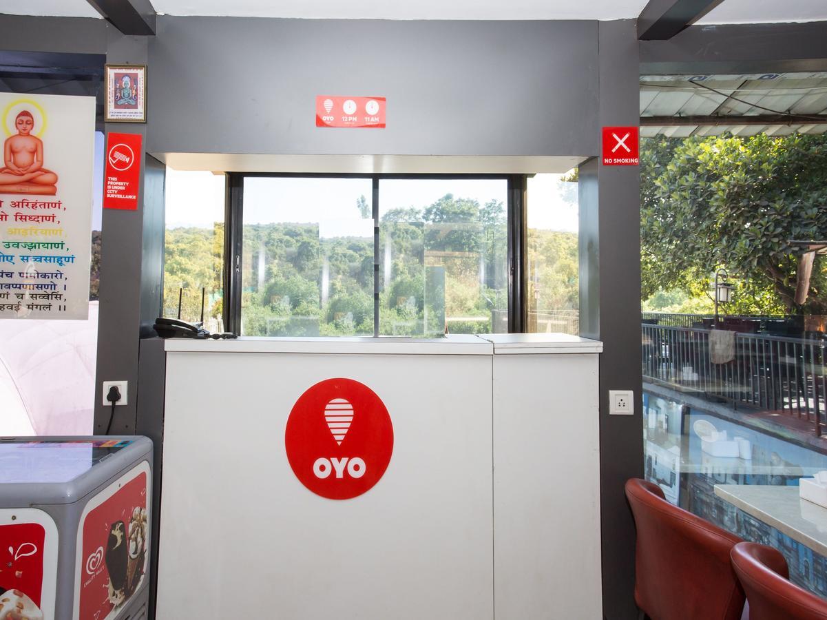 Oyo 12249 Meghna Food Hotel Mahabaleshwar