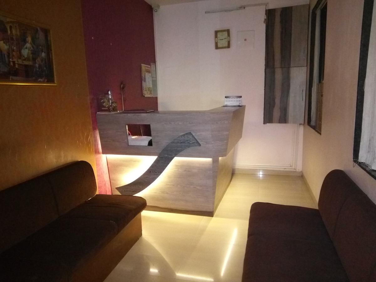 Jk Hotels Motel *