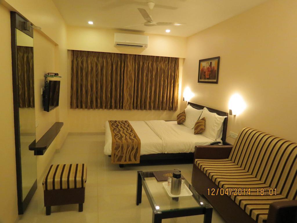 Hotel Sunny International 3*
