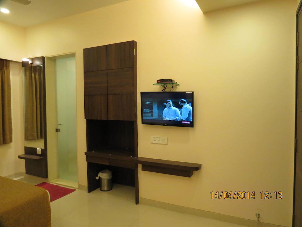 Sunny International 3* Mahabaleshwar