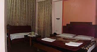 Hotel Sunny Mid-Town 2*