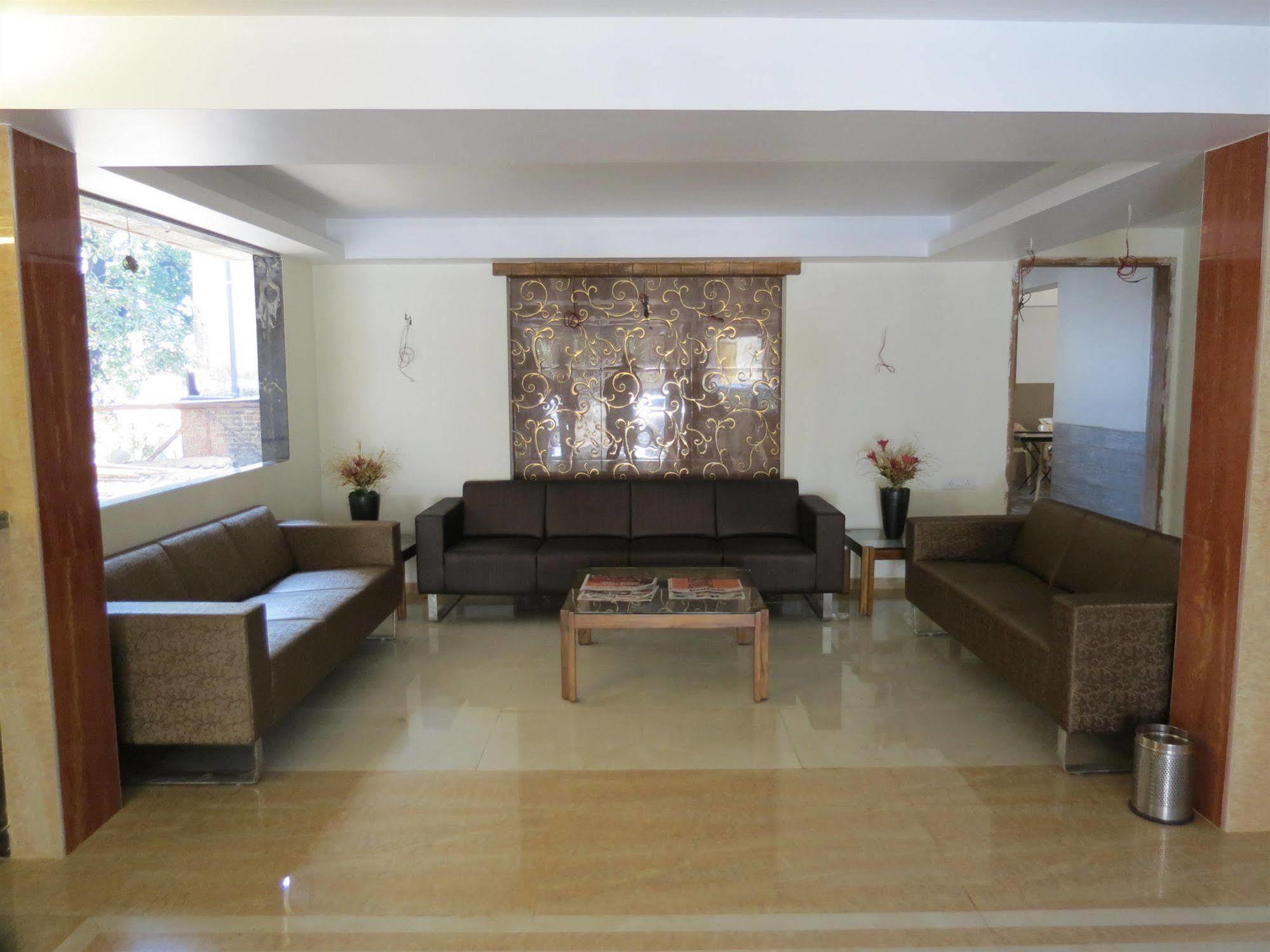 Sunny International Hotel Mahabaleshwar