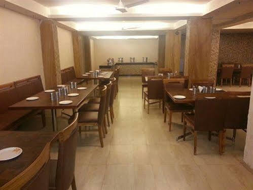 Sunny International Hotel Mahabaleshwar