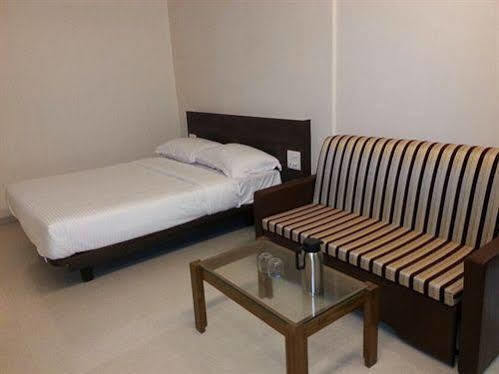 Sunny International 3* Mahabaleshwar