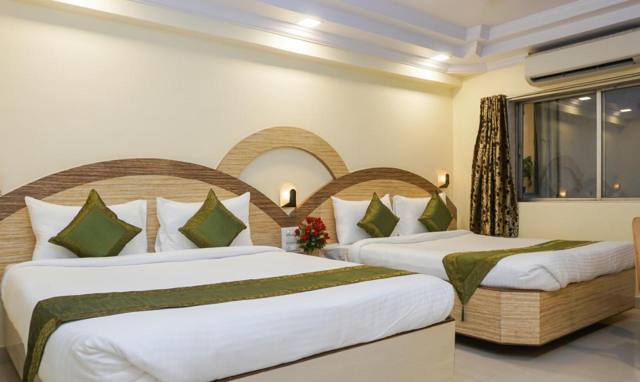 Treebo Hillway Main Market Hotel