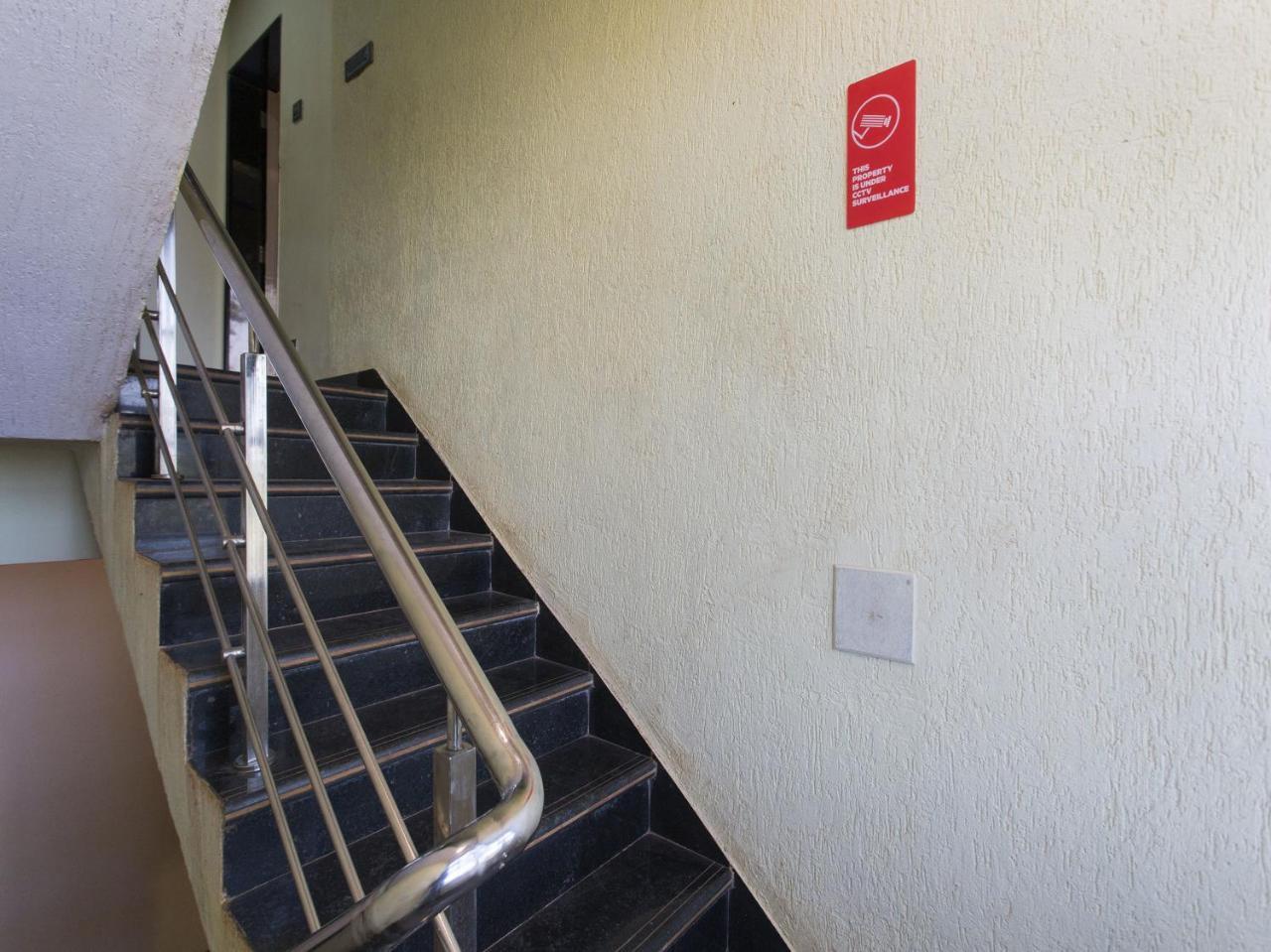 Hotel Strawberry Homes 3*
