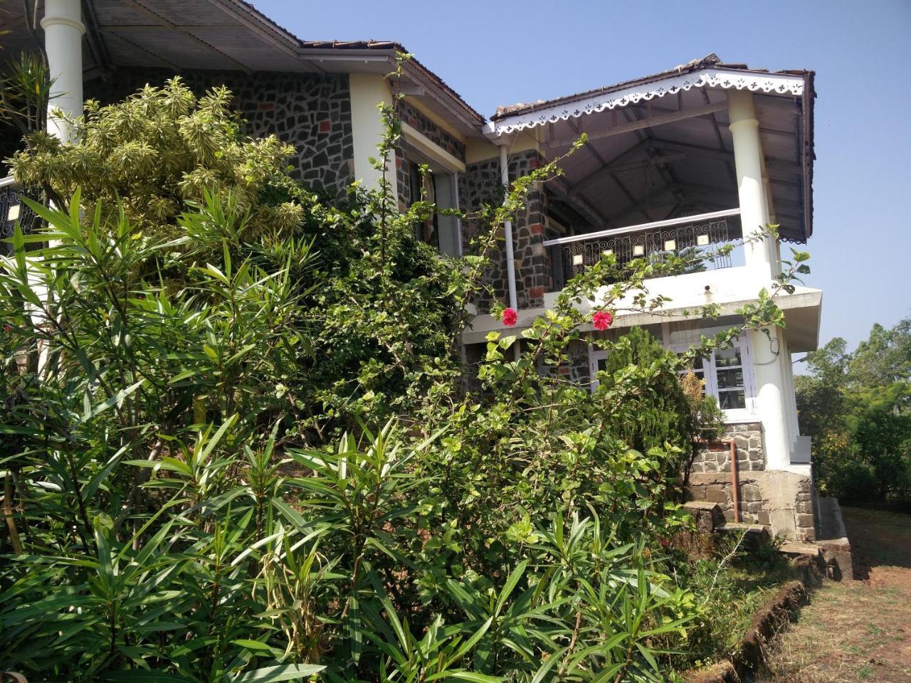 Lake View *