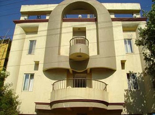 Hotel Sunny Mid-Town