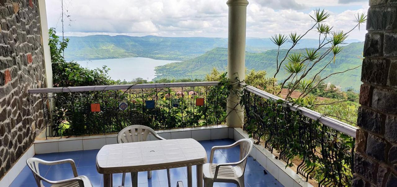 Homestay Lake View