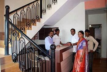 Hotel Shantis Sonai